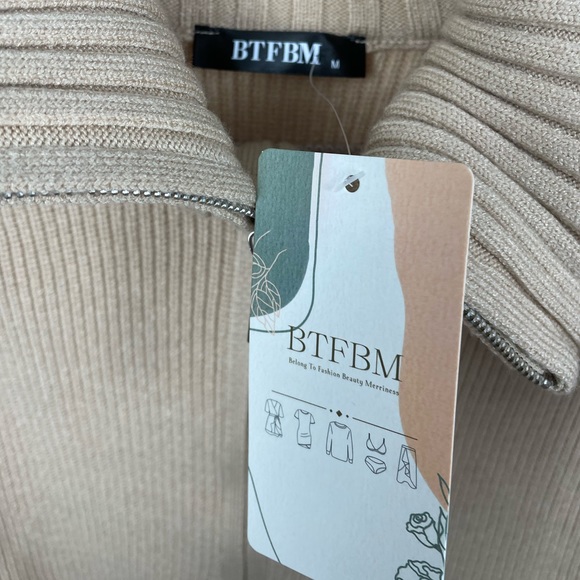 CREAM QUARTER ZIP - Picture 2 of 3